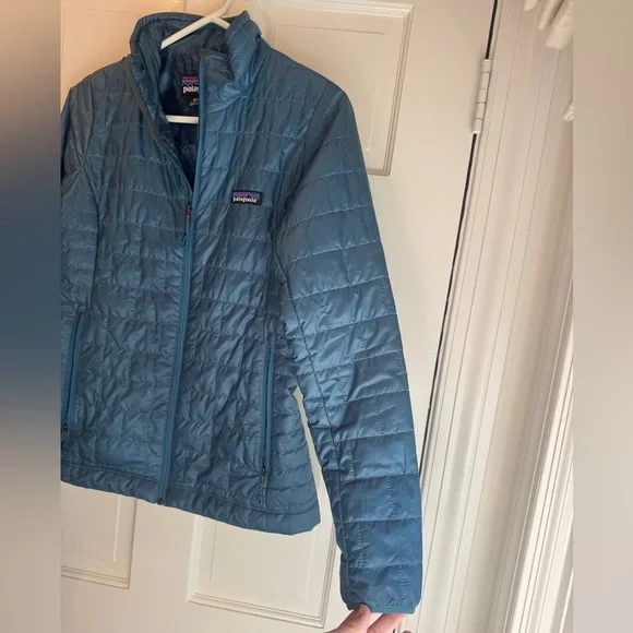 Patagonia Women's Blue Patagonia Nano Puff Jacket - Picture 3 of 9